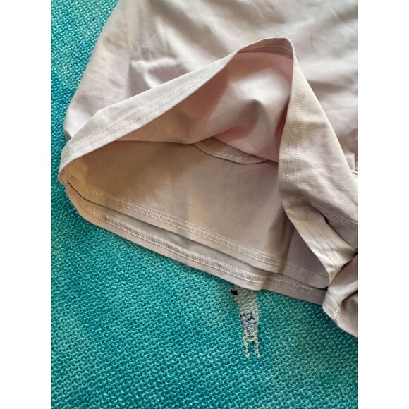 LULULEMON LIGHT PINK WOMENS GOLF SKORT SZ 10 - Picture 4 of 4